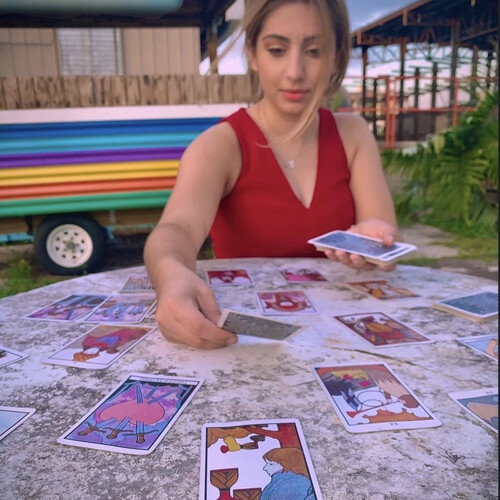 Jessica Miller – Psychic Advisor